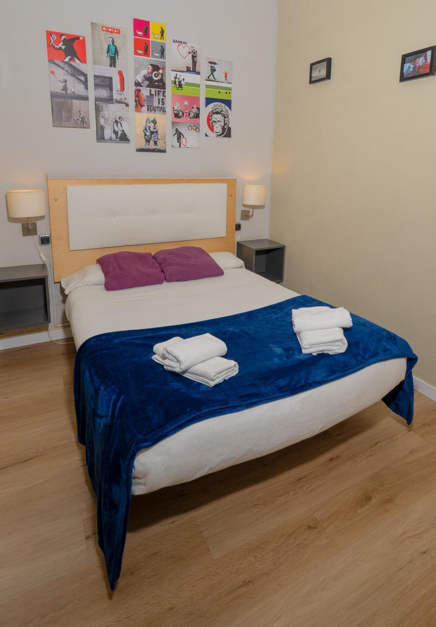 Wow Hostel Barcelona Ngoại thất bức ảnh
