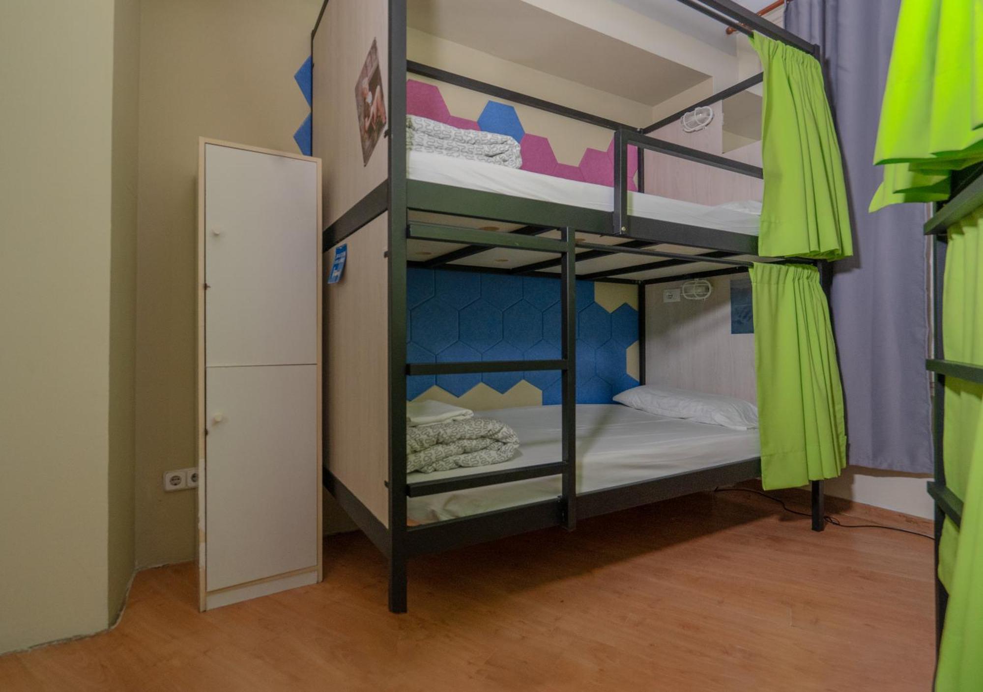 Wow Hostel Barcelona Ngoại thất bức ảnh